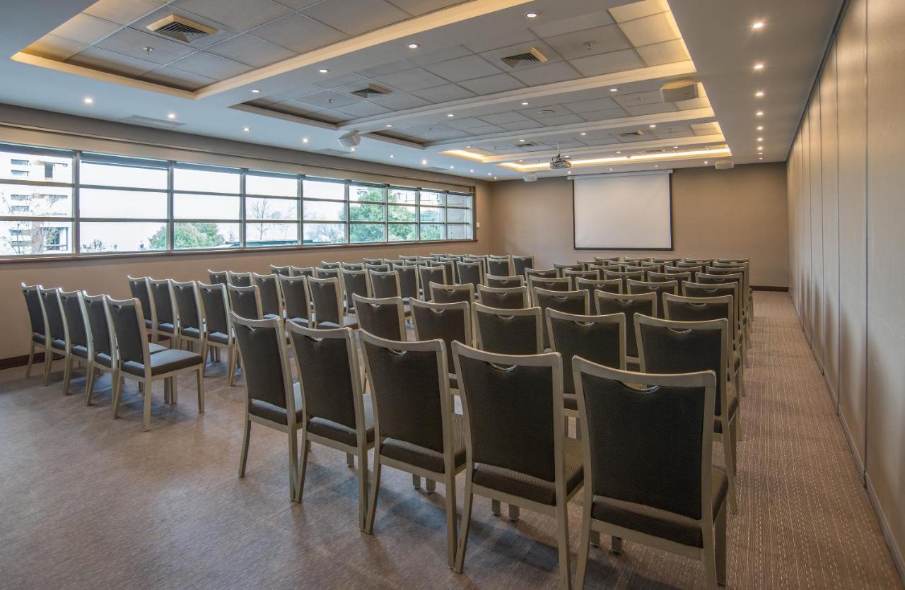 Novotel Santiago Las Condes المظهر الخارجي الصورة