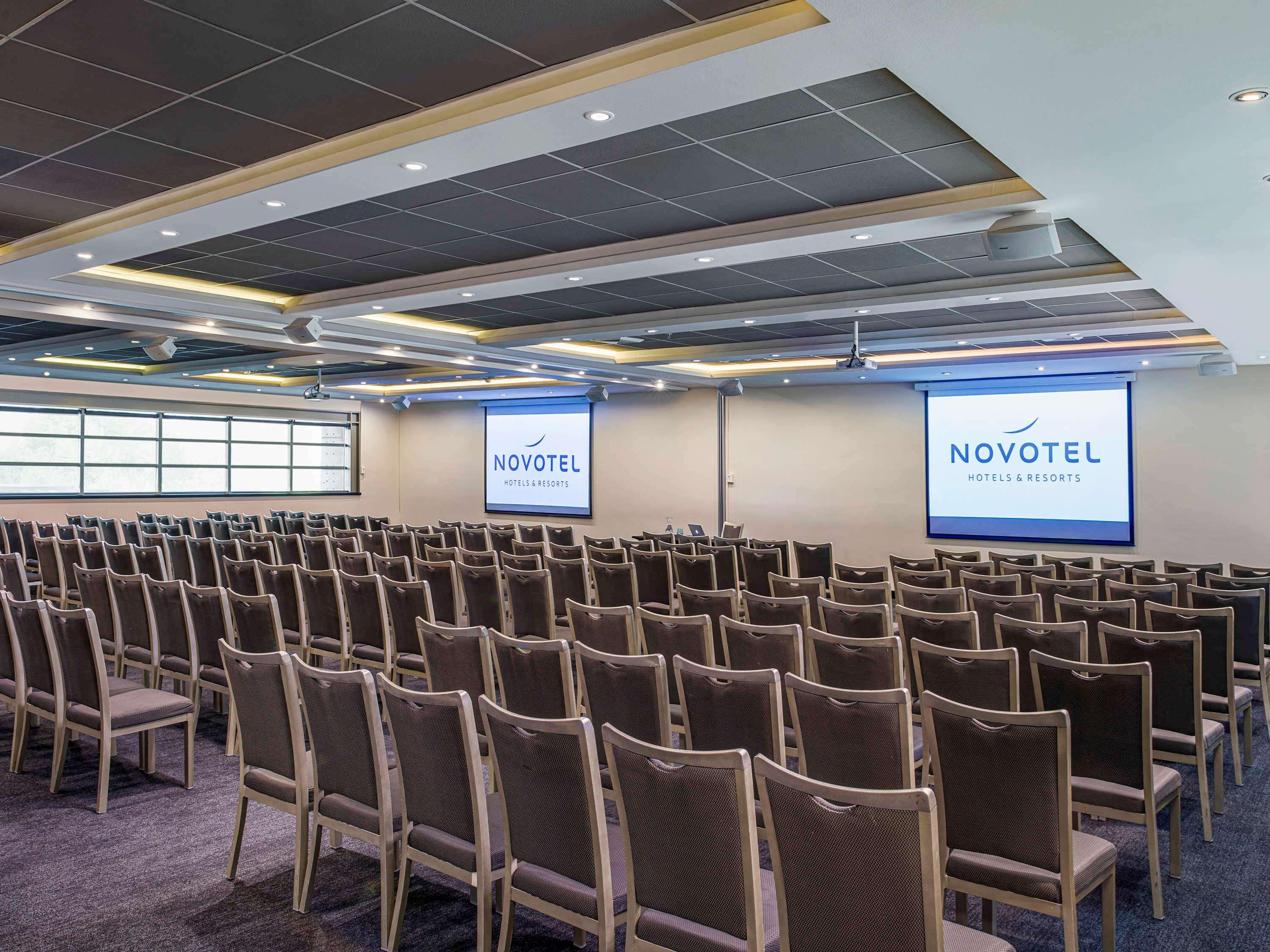 Novotel Santiago Las Condes المظهر الخارجي الصورة